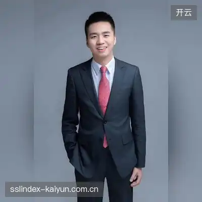 柳三更